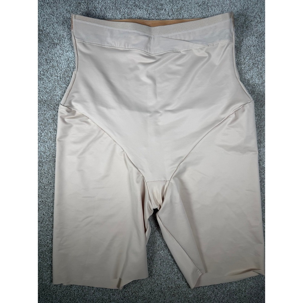 Maidenform 2X Shapewear